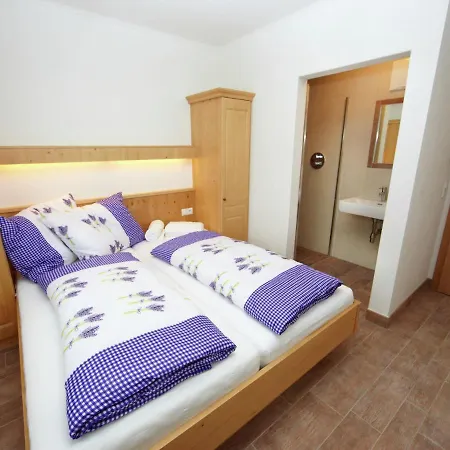 Дом отдыха Modern Holiday In Hinterglemm With Sauna Зальбах-Хинтерглемм