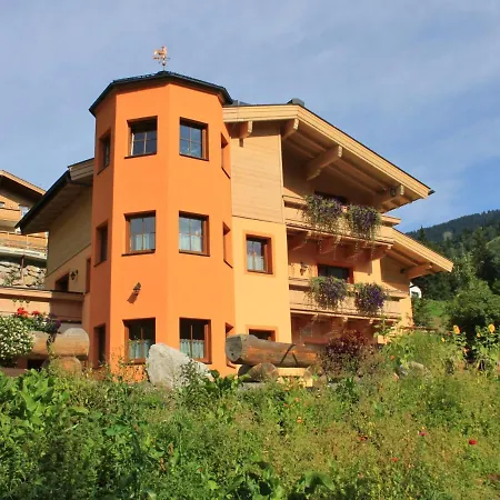 Modern Holiday In Hinterglemm With Sauna Дом отдыха